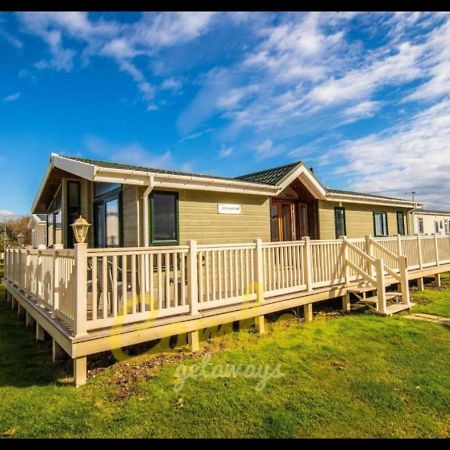 Mp768 - Camber Sands Holiday Park - Huge Lodge - Small Dog Friendly - Sleeps 8 Экстерьер фото